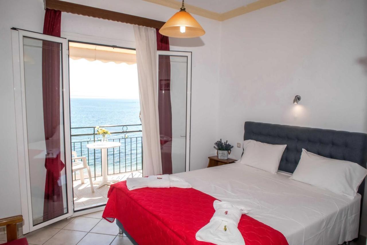 Empress Corfu Apartment Перама Екстериор снимка